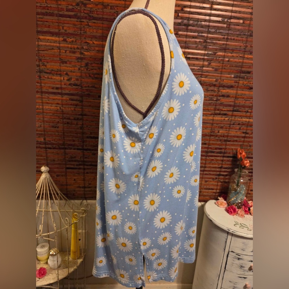 Sleeveless Daisy Print Tank Dress - Light Blue - Picture 4 of 4